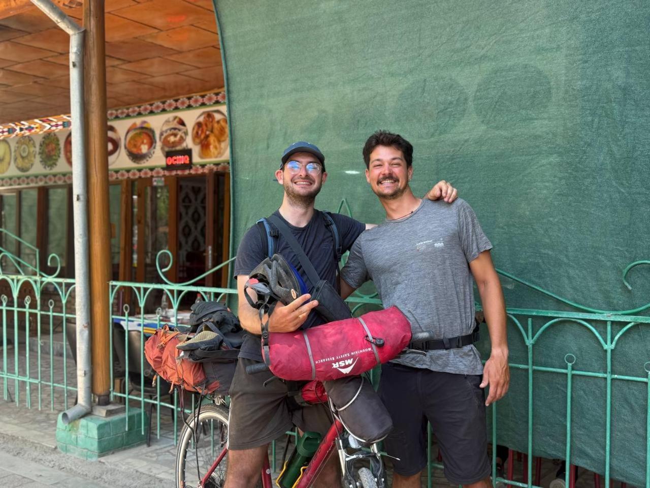 Central Park Hostel ヒヴァ エクステリア 写真